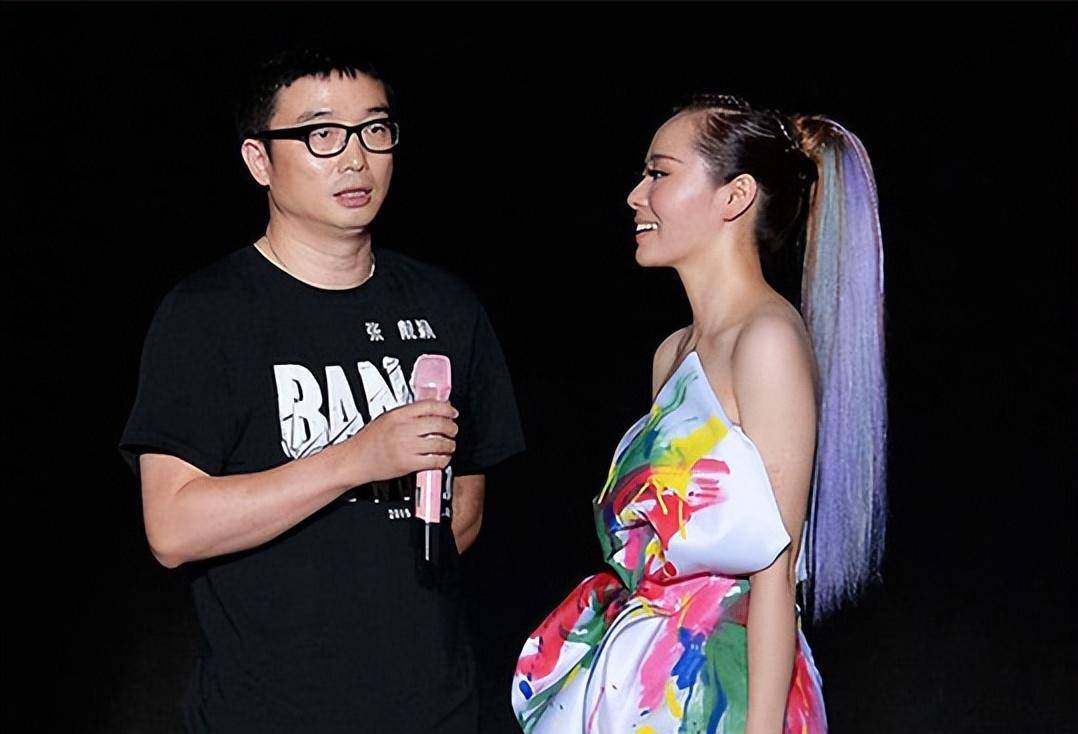 张靓颖:和冯珂在一起15年,付出爱情却被辜负,今逆袭再觅爱情_生活