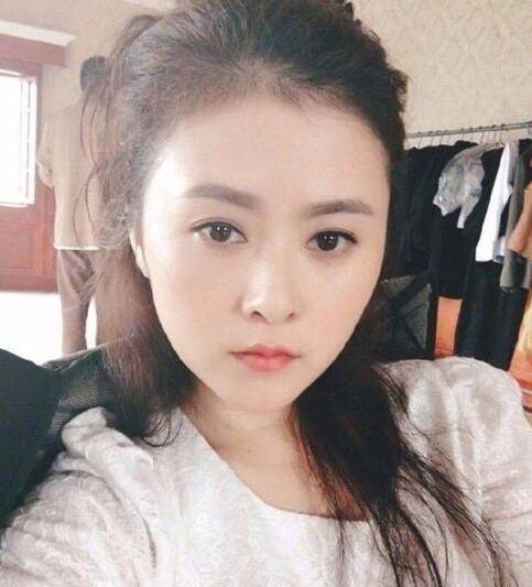 沈腾老婆王琦年轻时撞脸关之琳!
