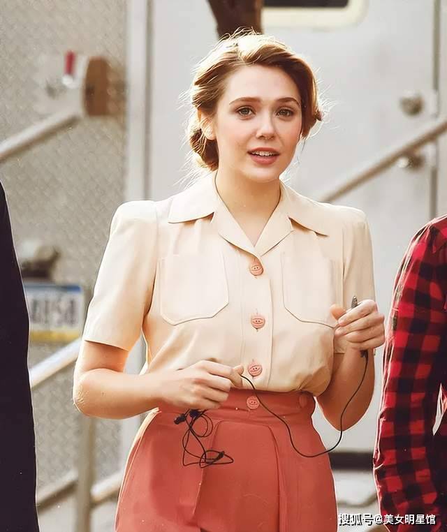 美女明星馆:伊丽莎白·奥尔森写真赏_美国_复仇者联盟_电影