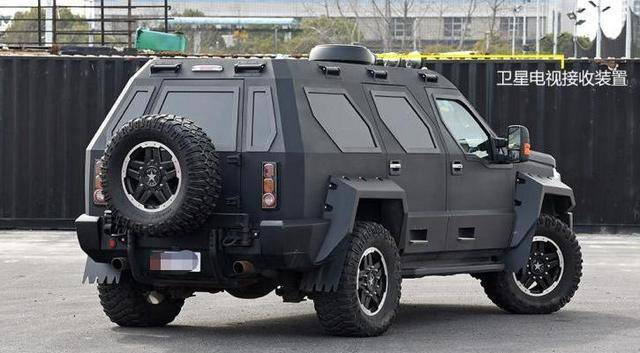 乔治巴顿战车,是ussv基于福特f-450丁造的款orv,即of- road vehicle