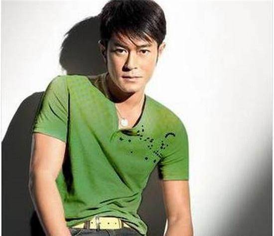 打败陈奕迅获"最喜欢歌手奖",古天乐:我拿奖是奇迹不是唱歌好_明星