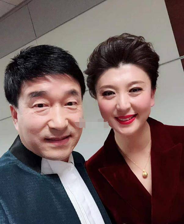 她已经是姥姥了,但这次孩子的到来她没做好准备_和林_林越_儿子