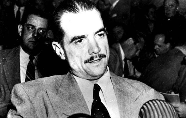 "败家天才"——霍华德·休斯