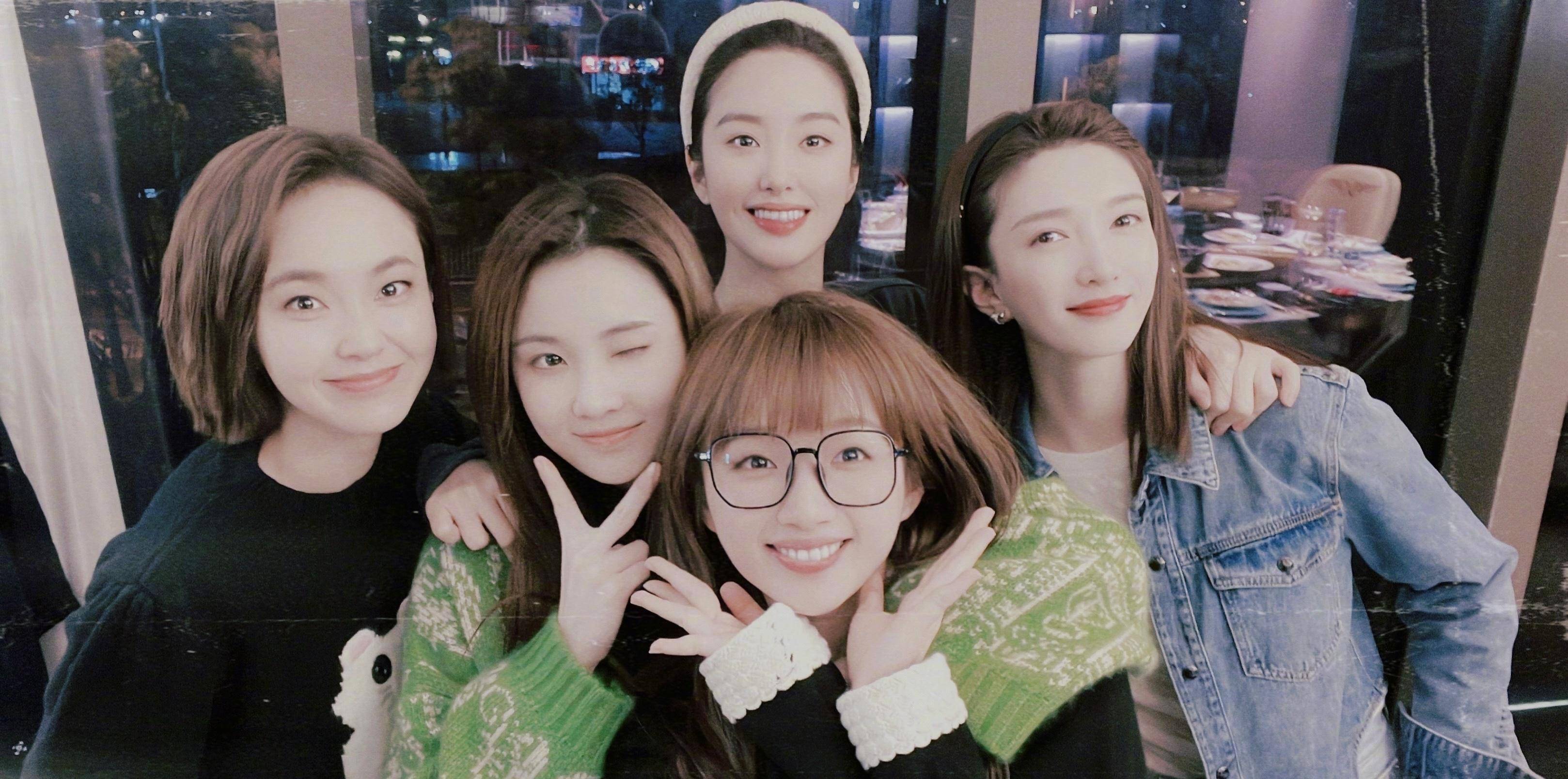 "欢乐颂五美"6年后发展迥异:王子文爱得卑微,蒋欣无缘一线?