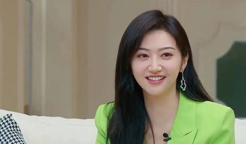 "颜控"景甜想生一个"霹雳儿子",孩子的长相究竟随谁?_遗传_父母_耳朵