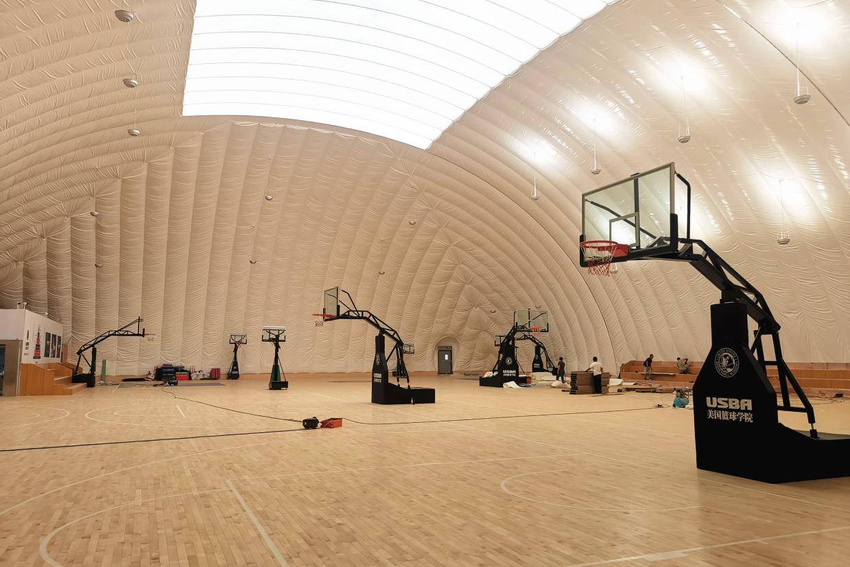 1500平气膜篮球馆造价图片