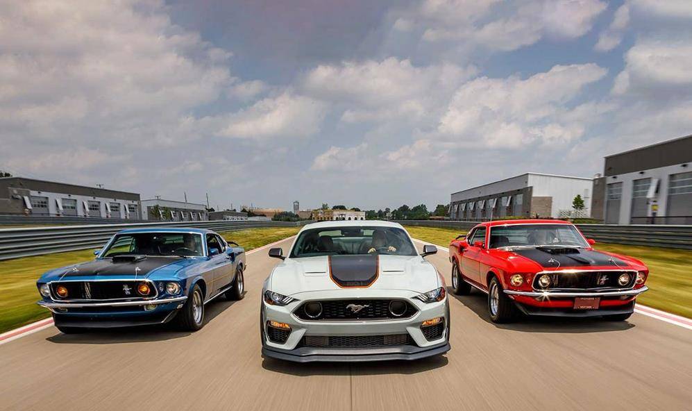 2023款福特野马火了,长近4米8,466马力 国六标准,比保时捷精致_搜狐