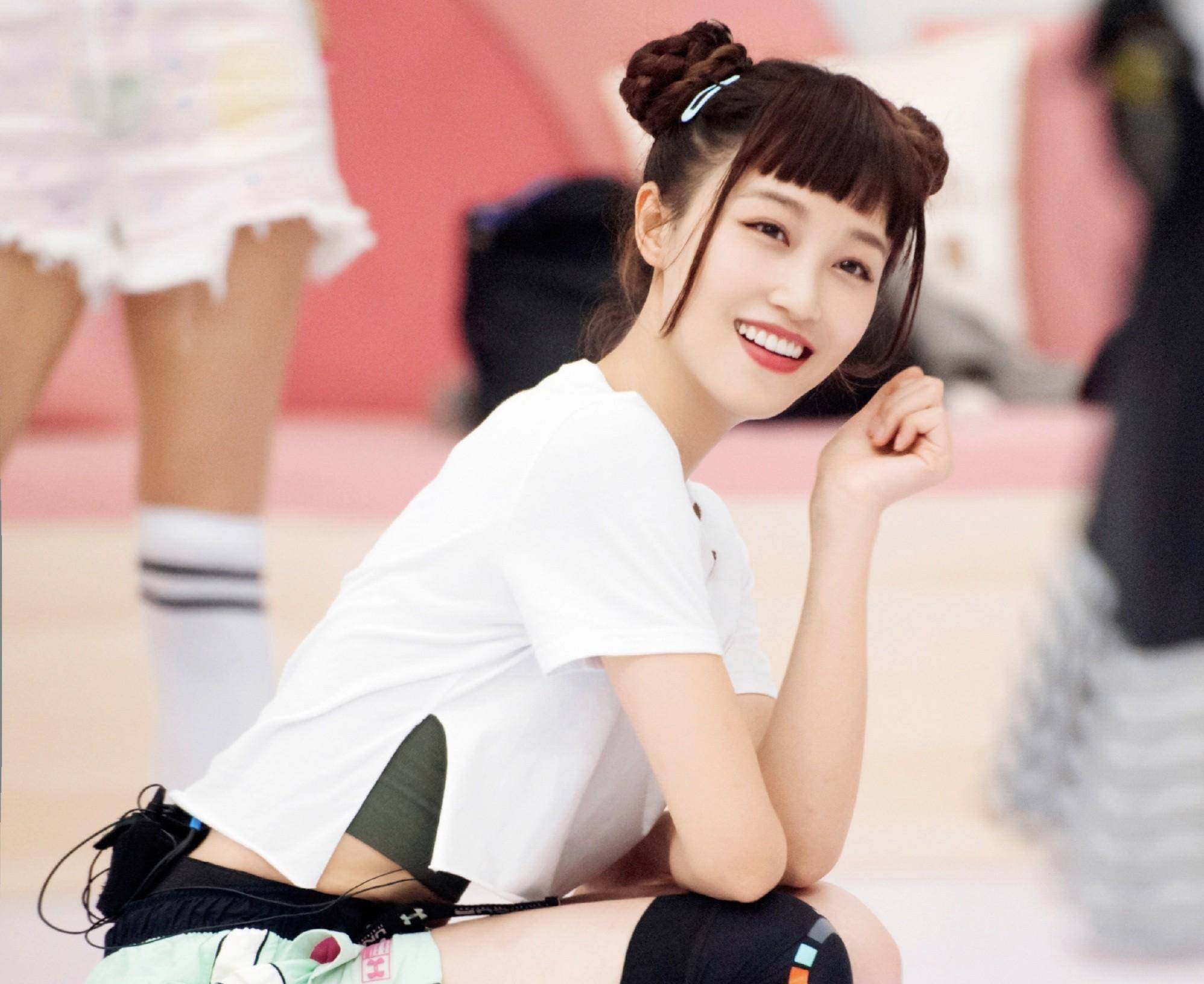 《乘风破浪的姐姐》蓝盈莹脱离张雨绮组,与郑希怡争位置引争议_实力