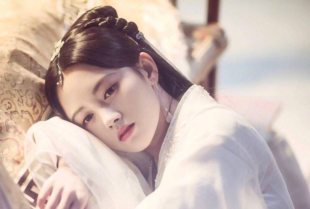 古装美女,刘亦菲仙气,李沁清新,最后一位令人窒息_鞠婧祎_女明星_造型