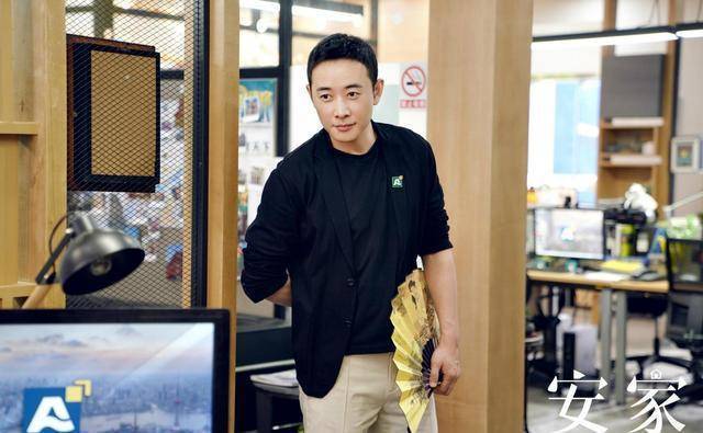 《安家》罗晋身边的3女人,张乘乘给成长,孙俪给爱情,她给快乐_剧中