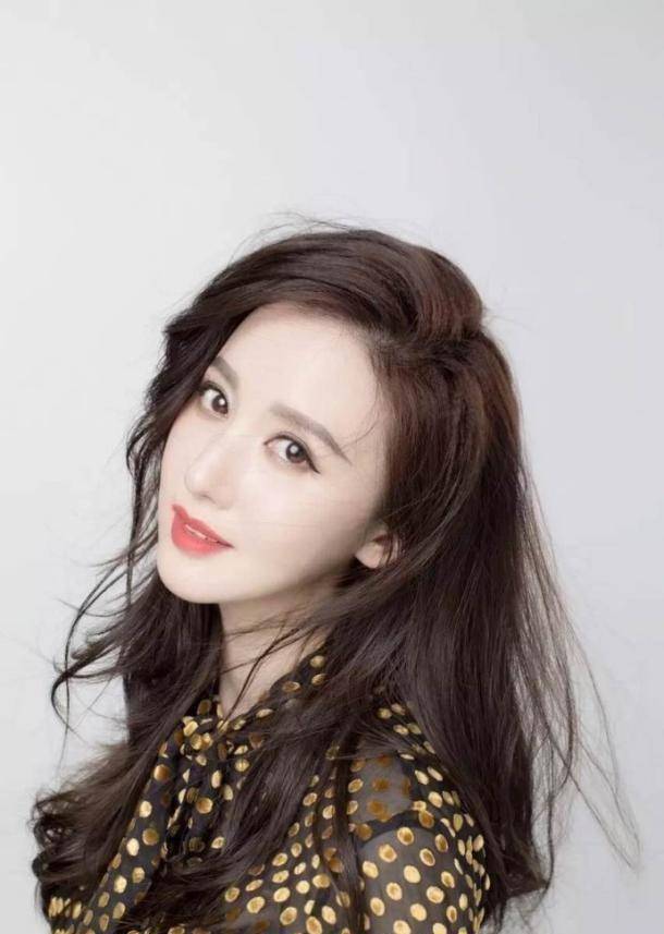 《乘风破浪的姐姐》张萌从累到极致到不断适应,表现可谓乘风破浪_节目