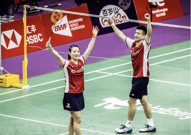 郑思维和黄雅琼2-1里瓦尔迪和维德佳佳,石宇奇2-0金廷,陈雨菲2-0玛莉