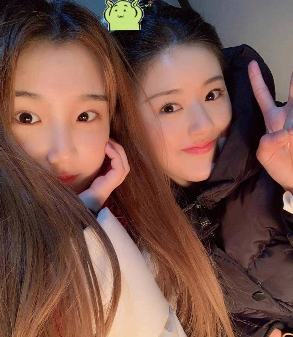赵露思好友分享闺蜜是明星的感受,感恩她在有困难时第一个站出来_对方