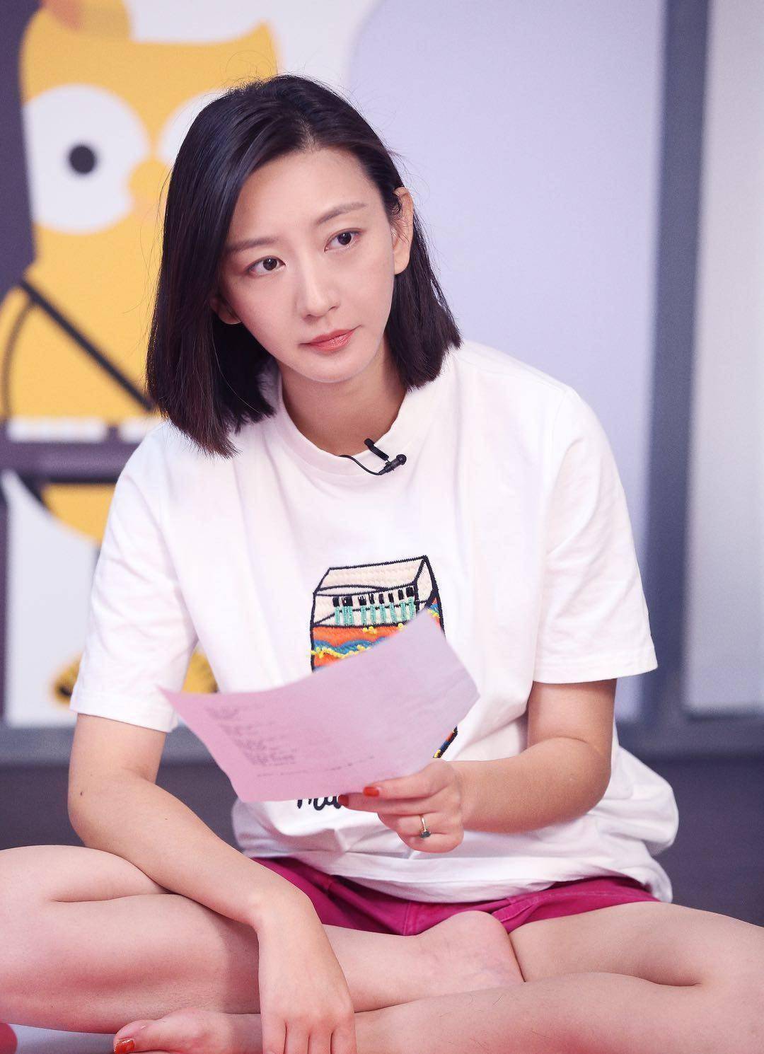 迎来凌潇肃唐一菲夫妇 另类演绎《最近比较烦》逗笑全场_表情_歌词