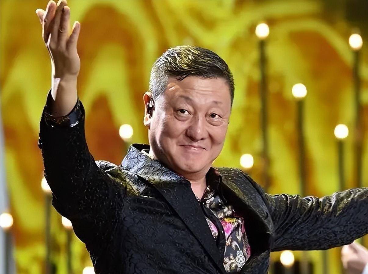 韩磊:追了王燕两年,婚后从无绯闻,妻子就是他的全部_事业_歌曲_时候