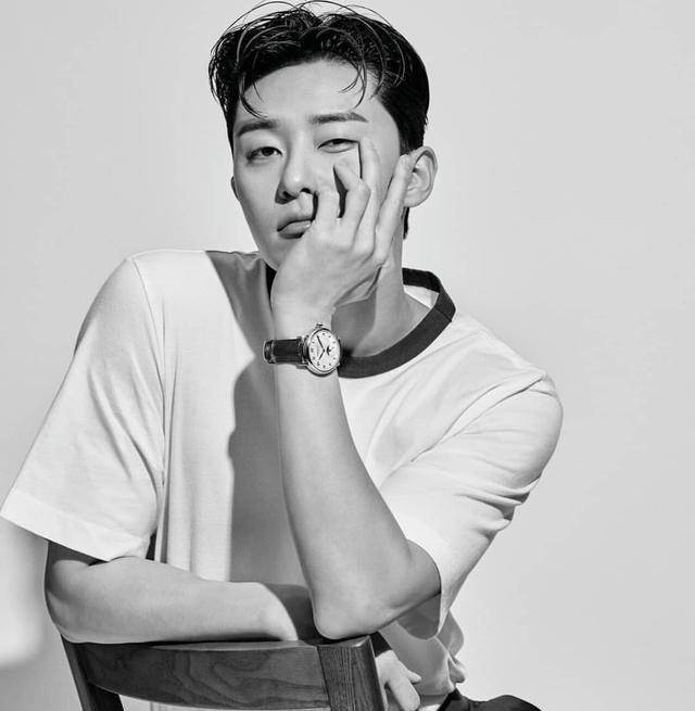 《梨泰院class》里不妥协的直男,3年3部主演,总被