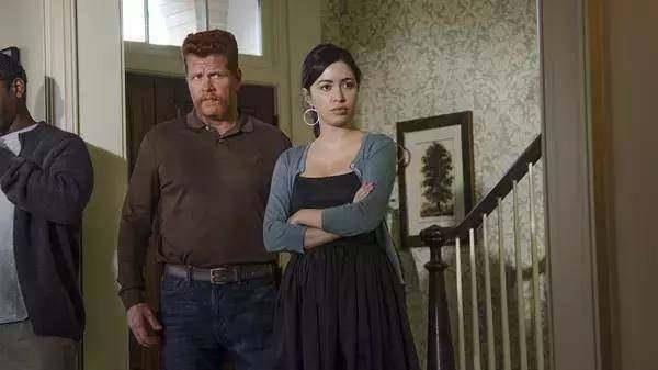 《行尸走肉》这部丧尸片,其实特么是部人类爱情大全