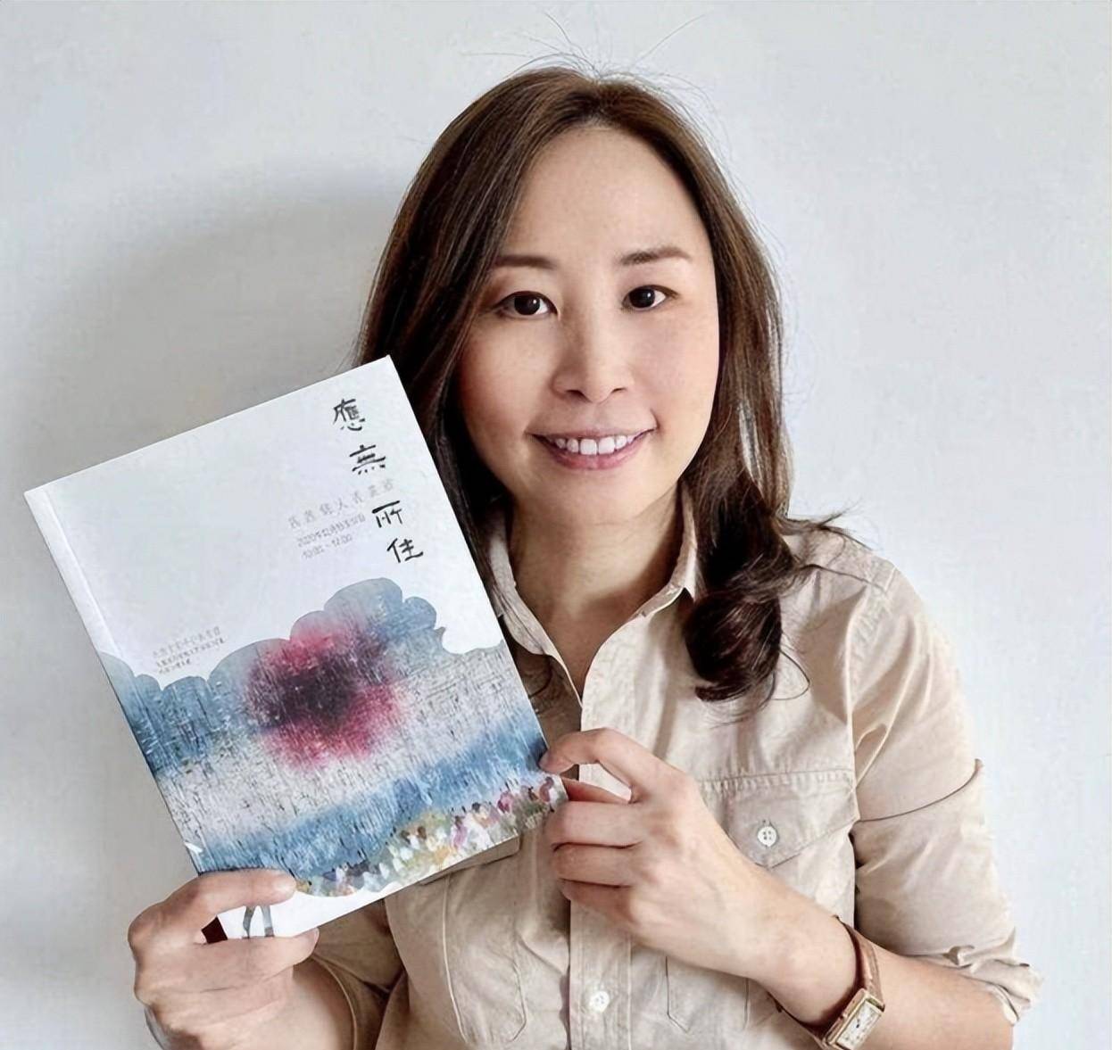 是歌手但不再是歌星,神秘蒙面粤语主播爆红,身份疑似港星兰茜_网友_杨千嬅_长岛