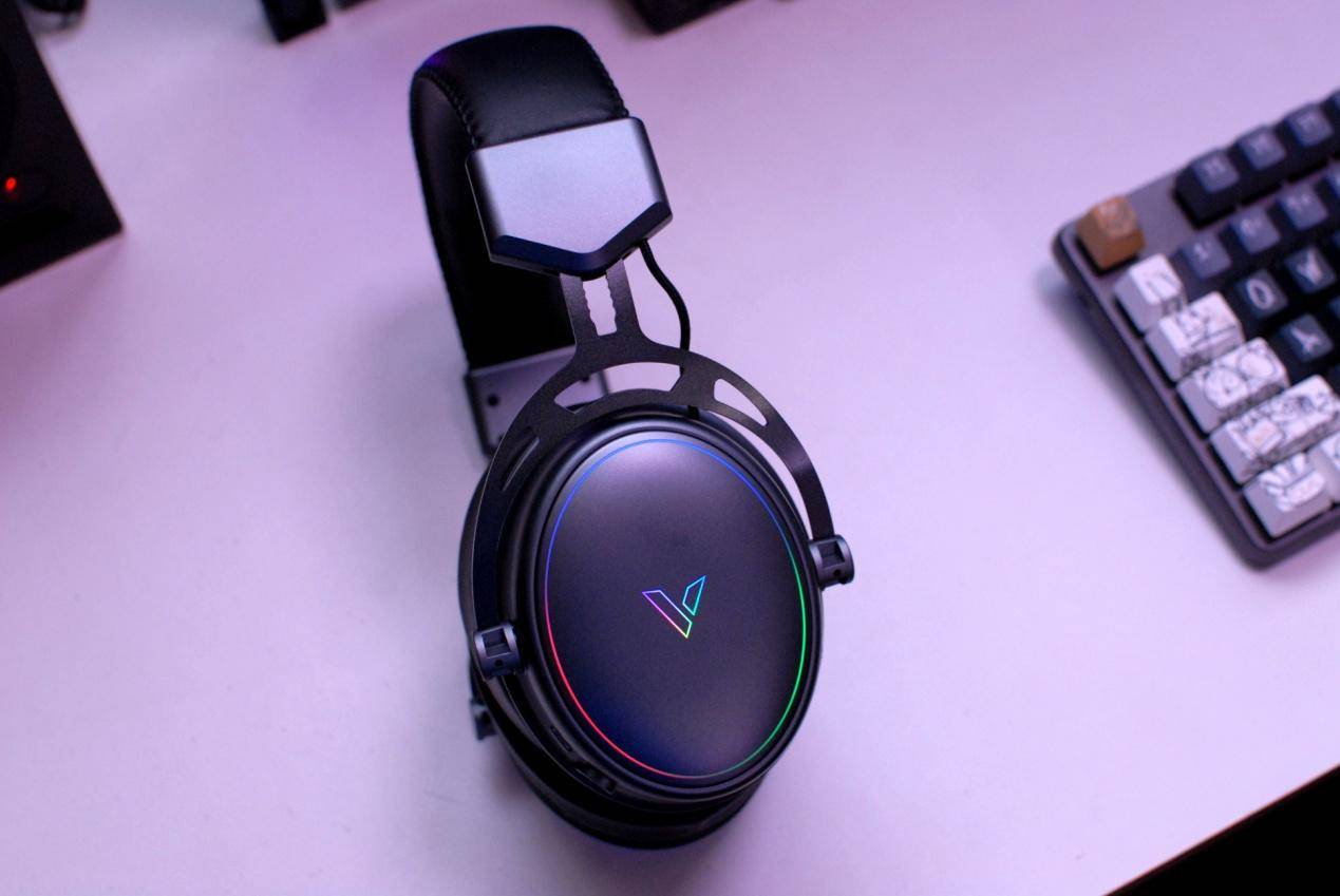 游戏耳机选什么,双音腔RGB雷柏VH800游戏耳机,给你制霸的理由