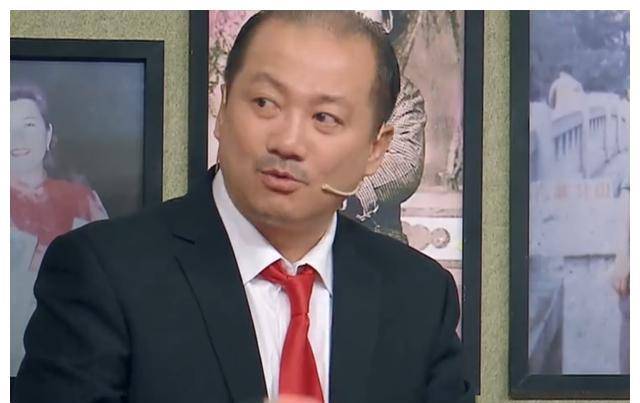 唐鉴军：戏里蛮横不讲理，戏外慷慨负责，对师父和女子一心一意