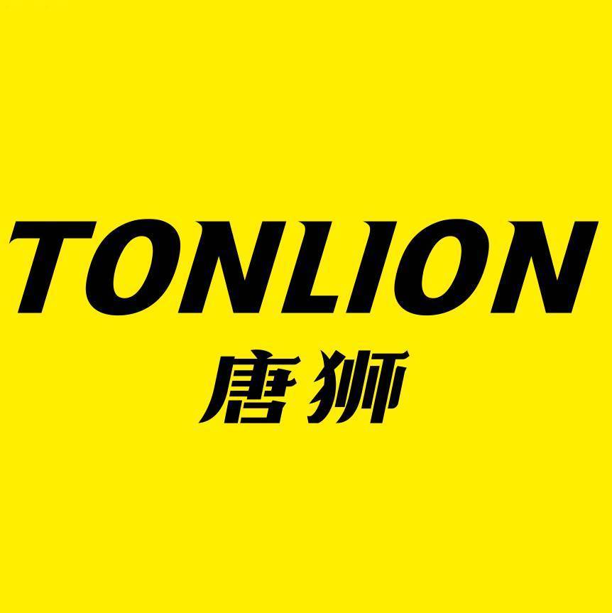 唐狮预约看秀唐狮新青年23冬季时尚发布秀不被定义