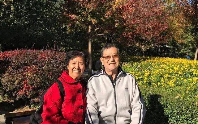 这时孙蕊莲已退休了,来北京帮王芳照顾女儿.