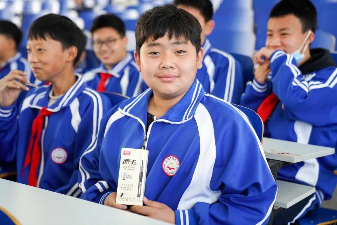 阳光校园|津门小卫士第五站!青光中学我们来了!_活动_国家_知识