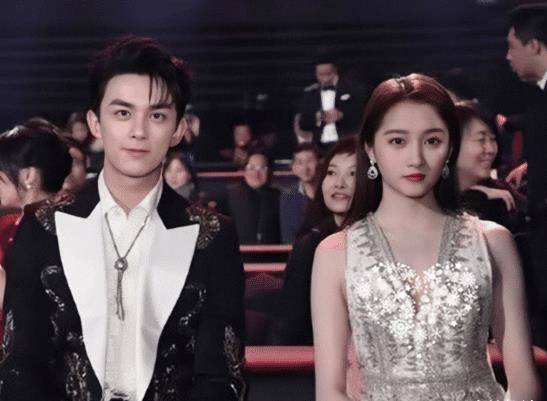 却和鹿晗不一样,幸福藏都藏不住_合作_王一博_吴磊