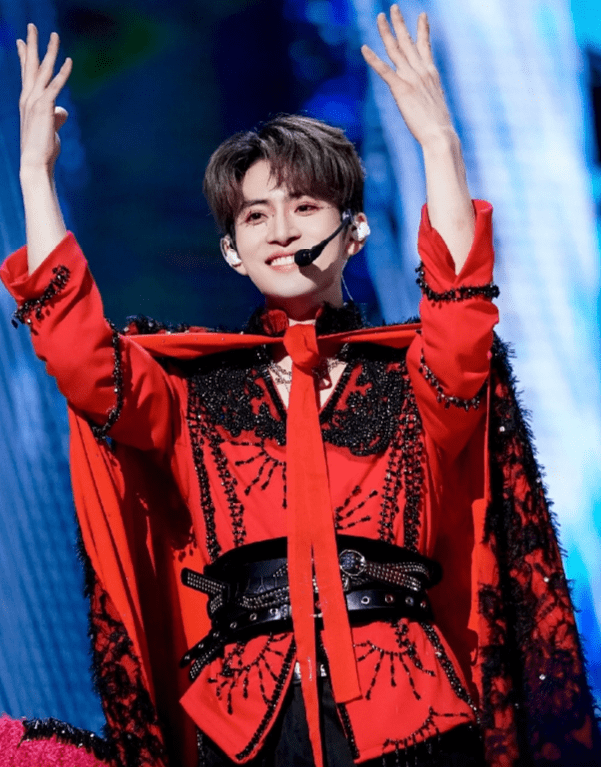 刘宇力丸错失撑腰王引热议,邓超宁静的反应,无情撕开选秀遮羞布_事情