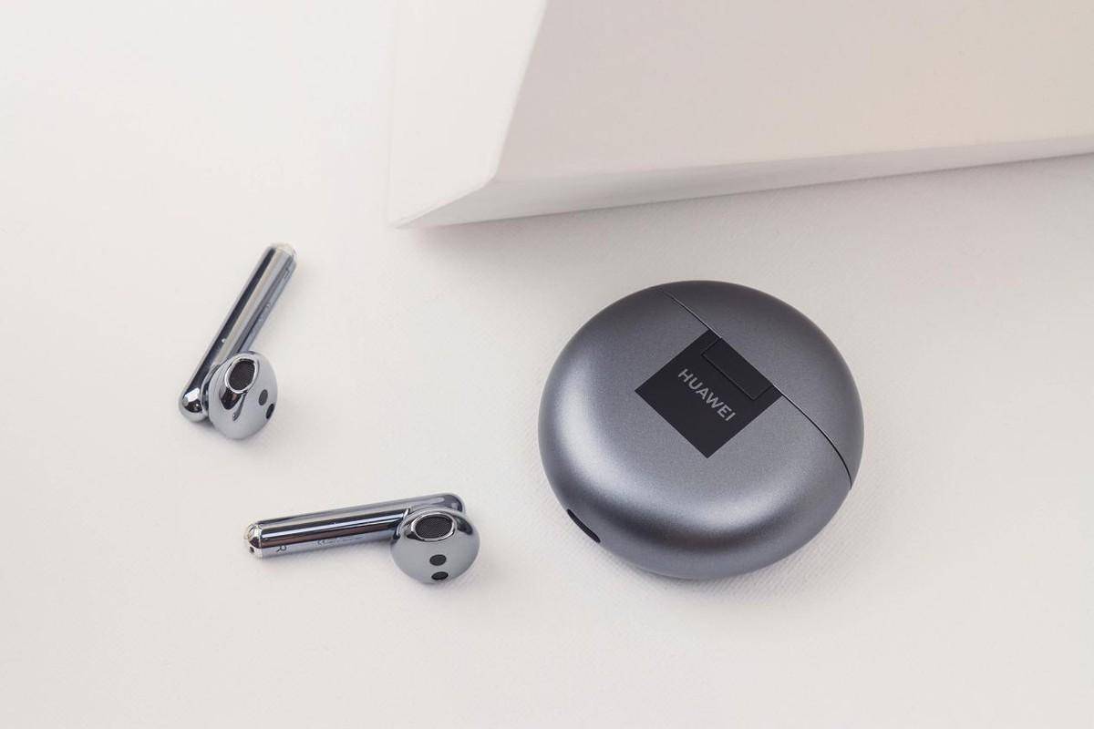 蓝牙耳机怎么选?蓝牙耳机哪些性价比高?2023年蓝牙耳机推荐,蓝牙耳机品牌排行榜,蓝牙耳机最全选购指南