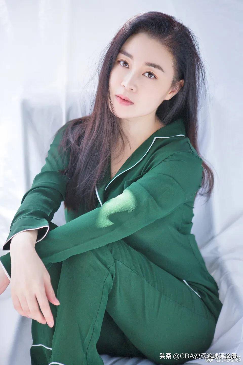 文松颠覆了大家的认知,他一直都是以娘出圈,没想到还能够挑战吕布