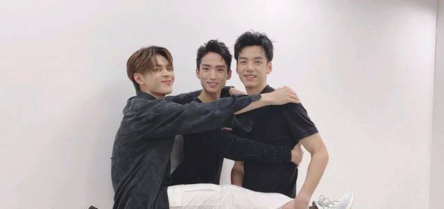 大朱演项羽,刘迦演刘邦,李响演虞姬_杨丽萍_胡沈员_节目