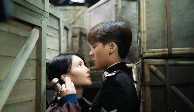 《隐秘而伟大》夏继成暂下线,李易峰,金晨演绎最和谐三角关系_顾耀东
