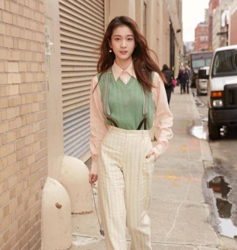 张雪迎经历了什么?20岁的年龄,40岁的脸!