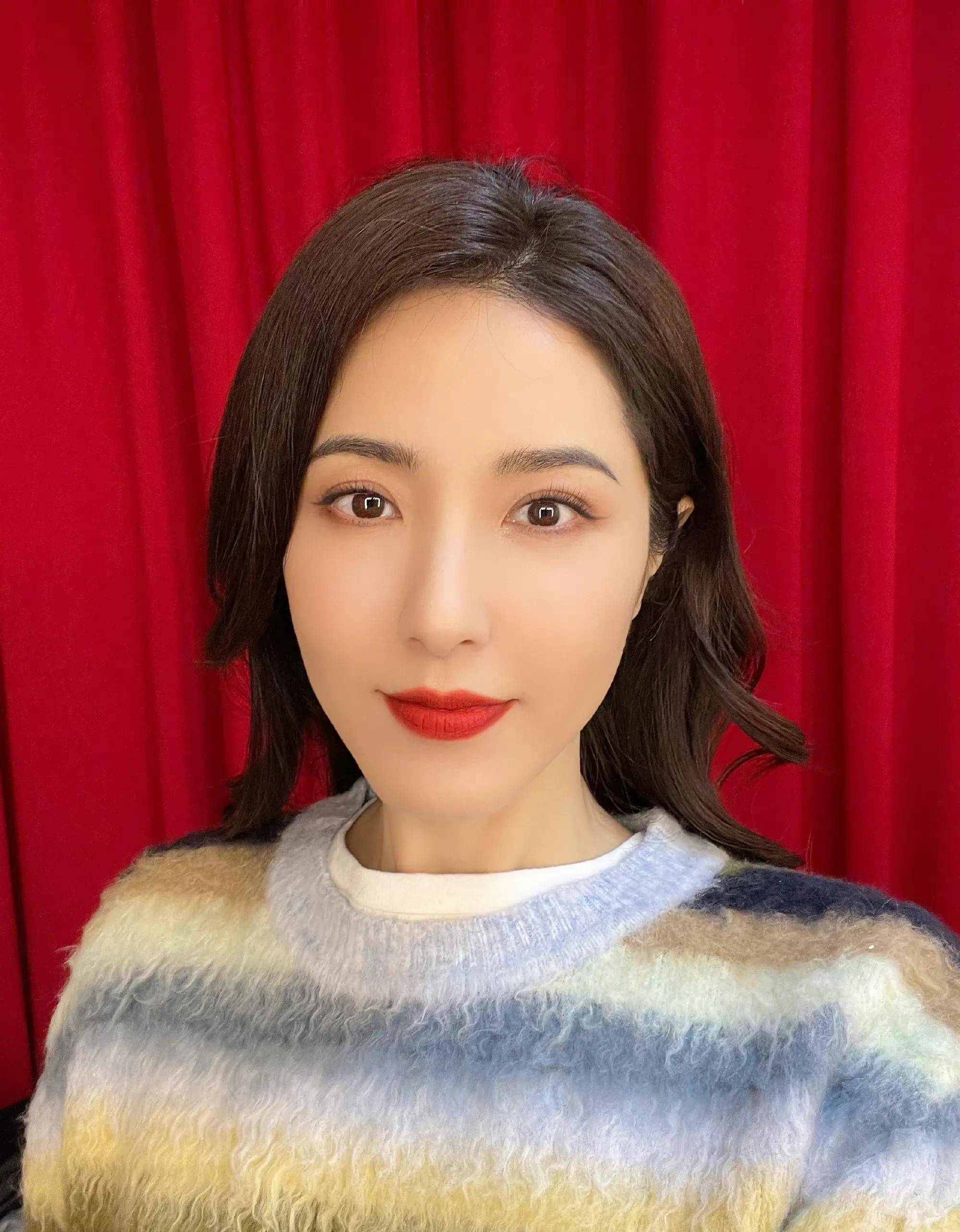 时尚时尚大美女曾黎—中戏二百年才出一个的美女_低调_的发展_演技