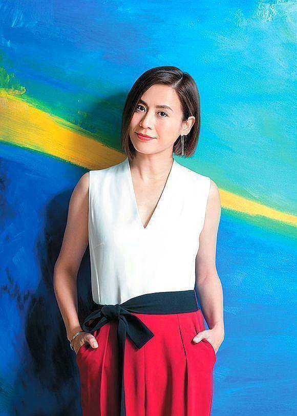 《寻秦记》的乌廷芳,与古天乐合作十多次,《听雪楼》饰拜月教主_宣萱