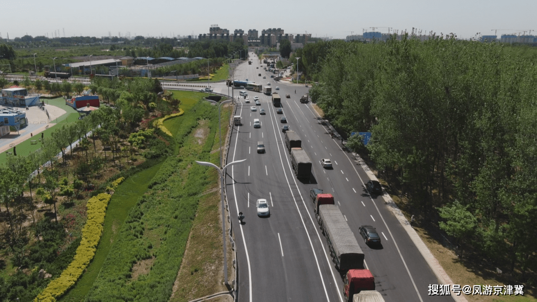 打通瓶颈路,廊坊临空大道引线工程竣工通车