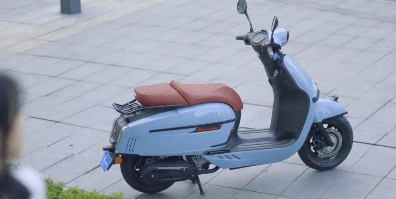 2万块钱左右能买到好玩好看的几款踏板车,看看你喜欢哪款?