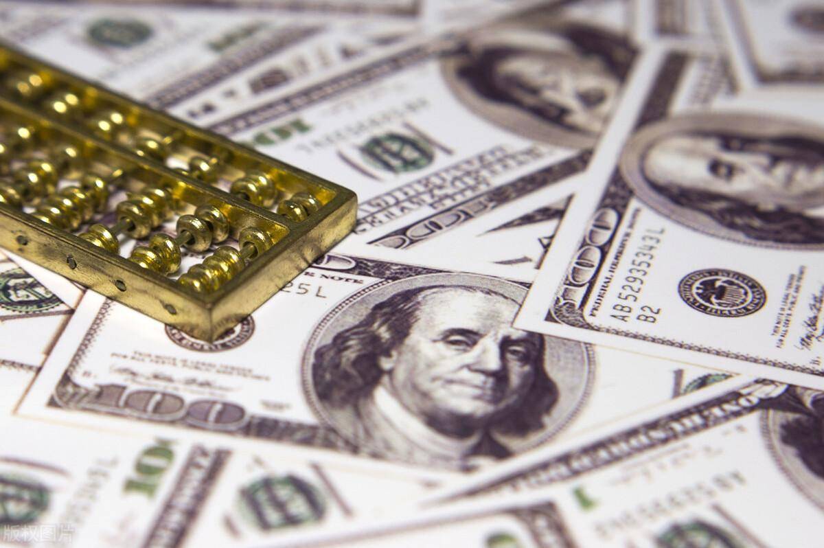 又借给美国人钱了，时隔八月中国再度增持美债，这背后说明什么？_搜狐网