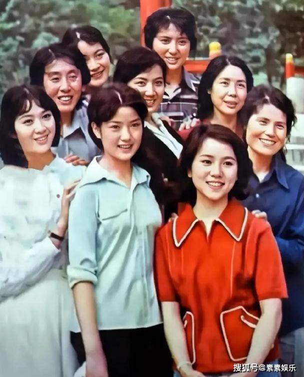 著名艺术家郑振瑶去世,享年86岁,亲友透露家属仍旧接受不了_角色_金鸡