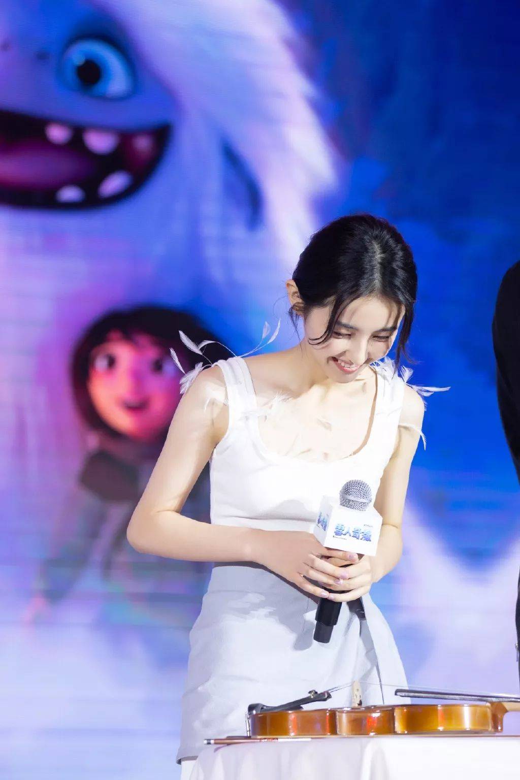 张子枫的突然变美逆袭,像极了爱情,根本藏不住_妹妹_女孩子_身材