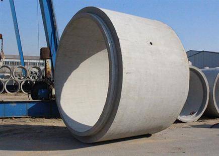 承插式连接方式:该排水管采用承插式连接,即将两个管道接口通过橡胶环