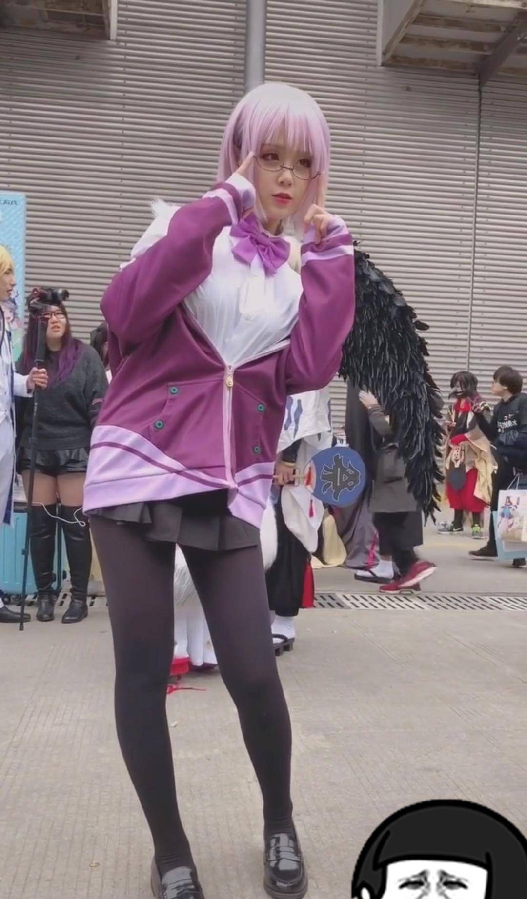 漫展上还原动漫角色的cos,太乙真人超越原版,迪迦还原本尊_姐姐_动画