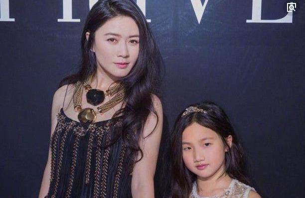 42岁田海蓉与陆毅相爱4年被甩,如今事业有成!