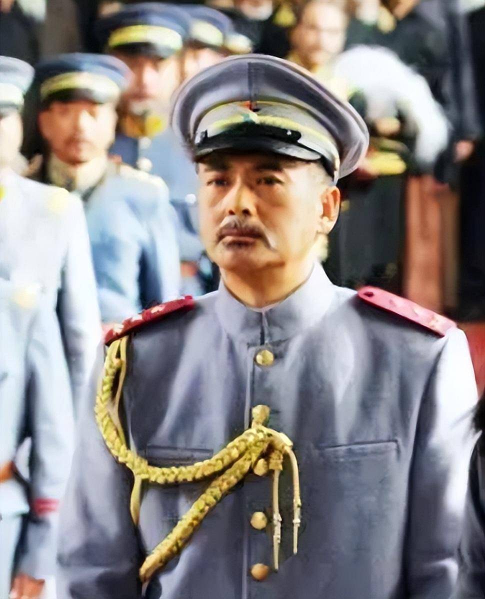 梁家辉,吕良伟告诉你:军人是怎样演的,穿上军装不一定就是军人_影视圈