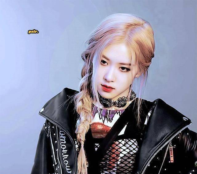 用blackpink组合回归消息吸引了外界的视线,之后在《killthislove》mv