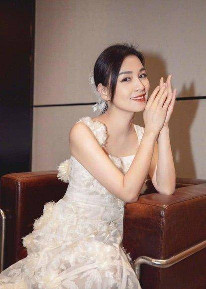 50岁的张庭为什么能活成少女?