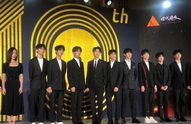 170的王源比173的易烊千玺矮了10cm,是视觉差还是身高谎报?