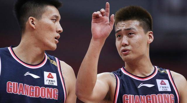 广东宏远逆转击败浙江易建联28 10_比赛_三分球_赵睿