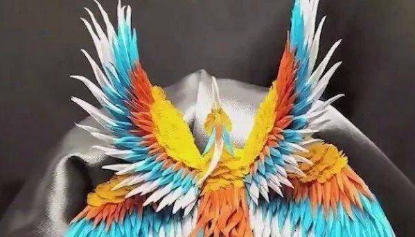 山海经里面的异兽,可以说突破了大家对千纸鹤折纸的这种固有的思想